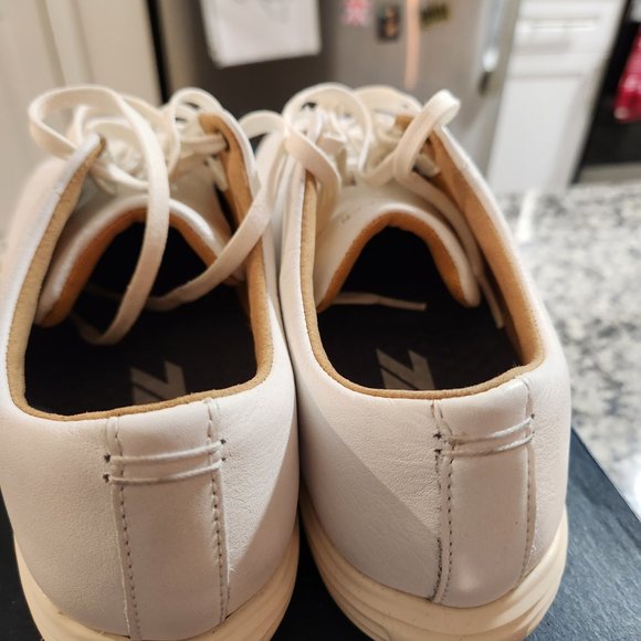 Cole Haan Grand - Picture 3 of 4